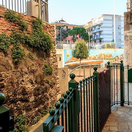 Appartamento A 90 Metri Dal Mare 瓦拉泽 外观 照片